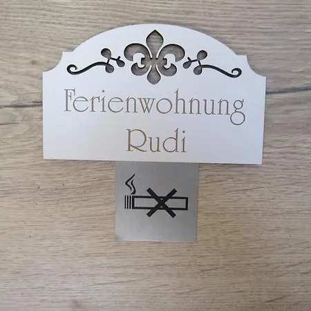Ferienunterkunft Mertinatsch Rietschen Exterior photo